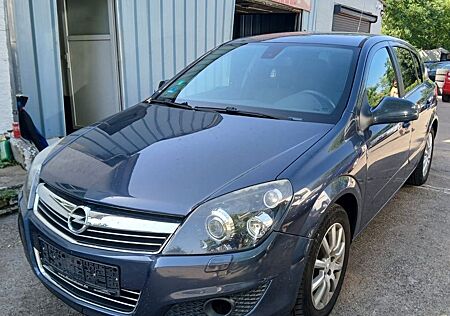 Opel Astra H 1.8 Lim. Innovation "110 Jahre"/Top !!