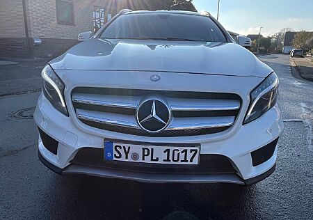 Mercedes-Benz GLA 250 4Matic
