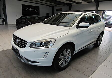 Volvo XC 60 XC60 Momentum 2WD / Panorama-Dach