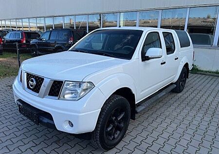 Nissan Navara Pickup Double Cab SE 4X4.AHK.SHZ