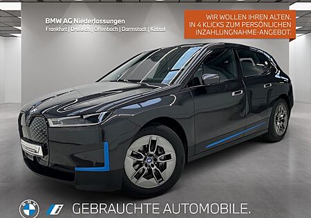 BMW iX xDrive40 AHK Driv.Assist.Prof Laser Kamera