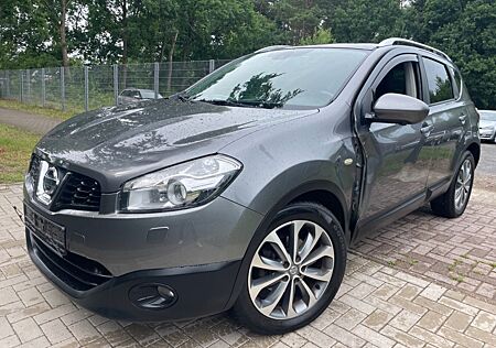 Nissan Qashqai 360 4X4/PANORAMA/AUTOMATIK/LEDER/VOLL/