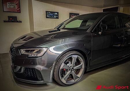 Audi RS3 2.5 TFSI S tronic quattro Sportback