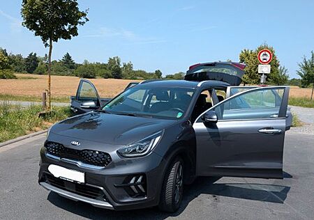Kia Niro 1.6 GDI Hybrid Vision +LED+Navi