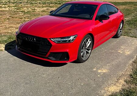 Audi A7 55 TFSI e S tronic quattro -