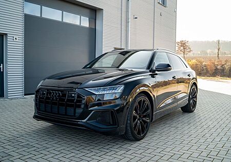 Audi SQ8 TFSI quattro LED StandHZG Pano Leder