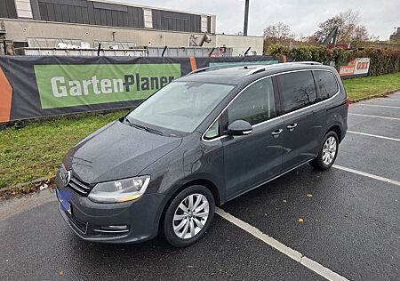 VW Sharan Volkswagen 2.0 TDI DSG 7 Sitz ACC R-KAM Pano Leder
