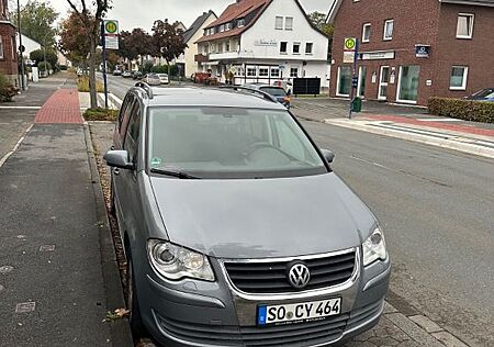 VW Touran Volkswagen 2.0 TDI