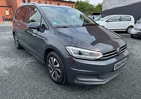 VW Touran Volkswagen Active 2.0 TDI / LED / Navi / Kamera /PDC