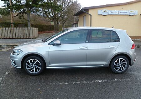 VW Golf Volkswagen 1.0 TSI, super Ausstattung, wenig Km, 2/27