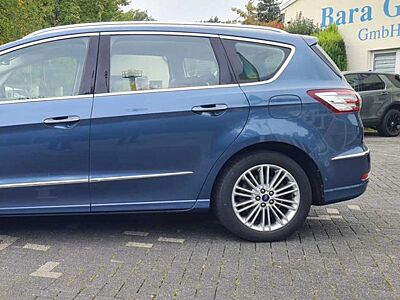 Ford S-Max 2,0 EcoBlue Bi-Turbo 177kW Vignale Aut...