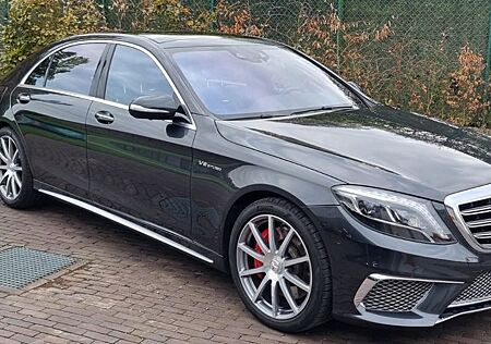 Mercedes-Benz S 63 AMG Mercedes-AMG S 63 4MATIC L AMG