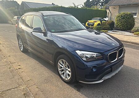 BMW X1 Baureihe 18 d sDrive *Panorama*PDC*NAVI