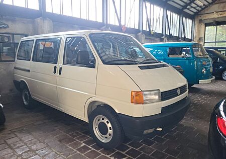 VW T4 Caravelle Volkswagen Syncro 4X4 Allrad Oldtimer