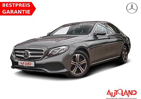 Mercedes-Benz E 200 E200 9G-Tronic Avantgarde LED Navi ACC Kamera