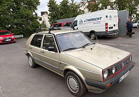 VW Golf Volkswagen 2