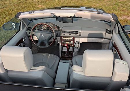 Mercedes-Benz SL 280 - dt. Ausführung