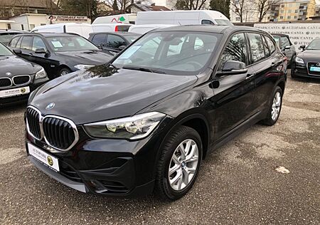 BMW X1 sDrive 20 i Advantage Aut.Navi PDC