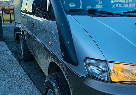 Hyundai H-1 4wd reduktor 7 seats short H1