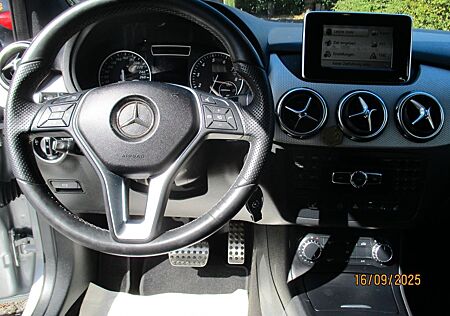 Mercedes-Benz B 180 B -Klasse Sport Inspektion,TÜV/AU Neu