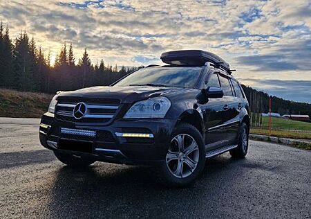 Mercedes-Benz GL 350 BlueTEC 4MATIC