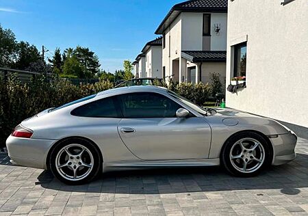 Porsche 996 Carrera Coupé Carrera