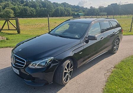 Mercedes-Benz E 250 T 7G-TRONIC Edition E / Distronic Plus