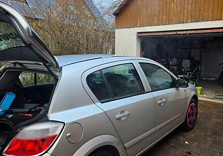 Opel Astra 1.8 -