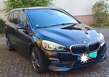 BMW 2er 218 Gran Tourer 218d xDrive Sport Line Sport...