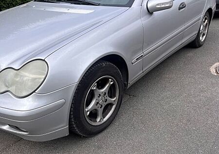 Mercedes-Benz C 180 T Kompressor CLASSIC Classic