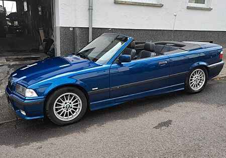 BMW 318i Cabrio