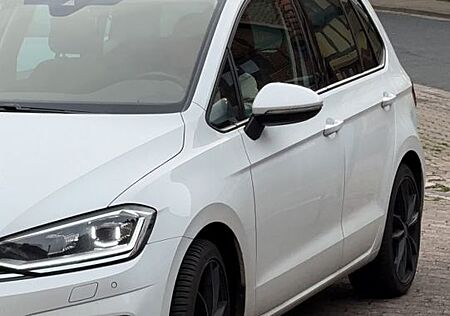 VW Golf Sportsvan Volkswagen 1.6 TDI SCR DSG IQ.DRIVE IQ.DRIVE