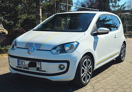 VW Up Volkswagen Street Edition HU01/2027