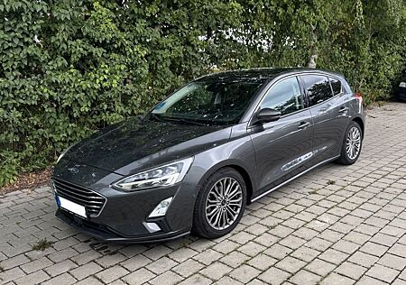 Ford Focus Lim. Titanium