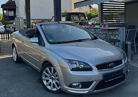 Ford Focus CC 2,0 Titanium Titanium ( TÜV NEU )