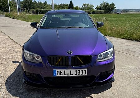 BMW 330i Coupé E92 LCI Mitternachtsviolett M-Paket