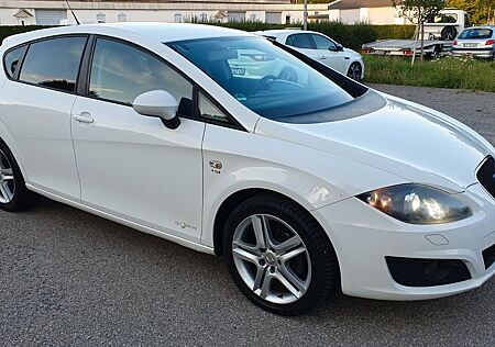 Seat Leon Style Copa Ecomo./Navi/Xenon/ Kette Neu !!
