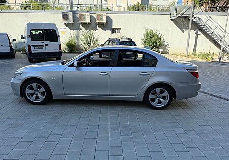 BMW 520i - E60 Facelift