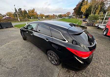 Hyundai i40 cw 1.7 CRDi FIFA World Cup EDT. Gold 100...