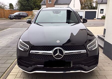 Mercedes-Benz GLC 300 de 4MATIC Autom. -