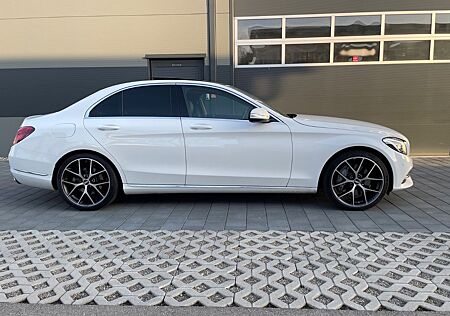 Mercedes-Benz C 400 4MATIC AVANTGARDE Autom.