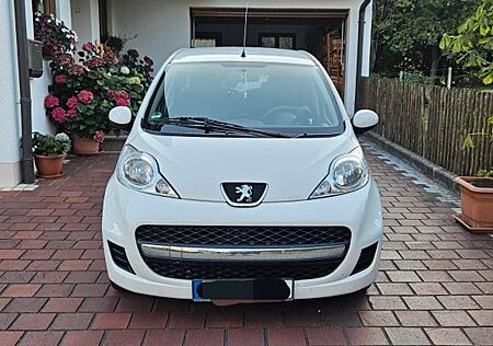 Peugeot 107 Millesim 200