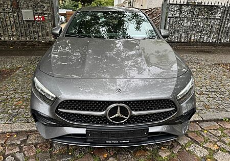 Mercedes-Benz A 200 AMG Line Edition 200 MHEV