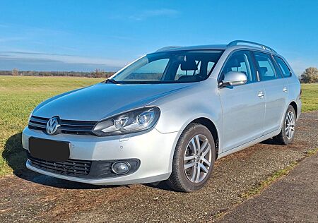 VW Golf Volkswagen 1.4 TSI 90kW Comf. Var. 1. Hand, AHK, Navi