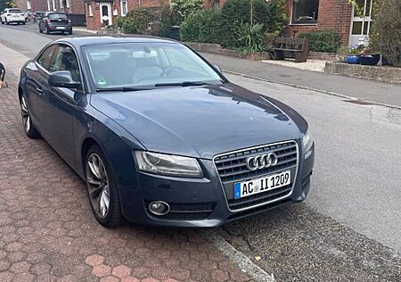 Audi A5 2.7tdi Alcantara Neuer Service