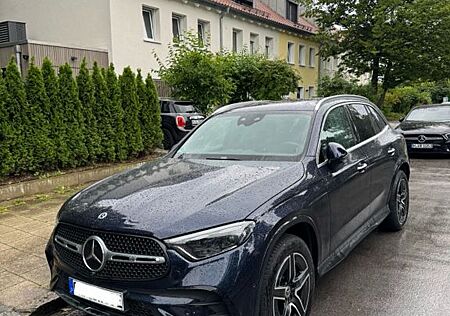 Mercedes-Benz GLC 300 e 4MATIC Autom. - Sitzbelüft., Massage