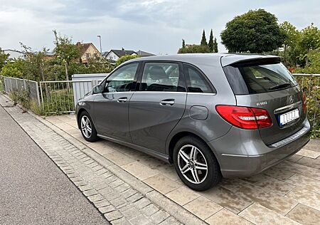 Mercedes-Benz B 180 CDI -