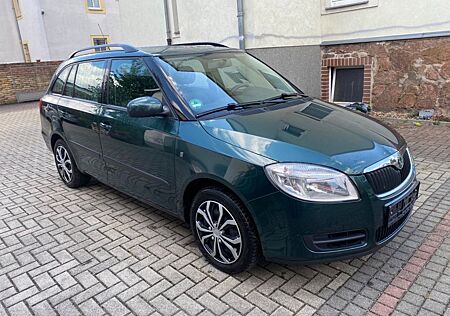 Skoda Fabia Combi 1.4 Klima,Tempomat,TÜV,1-Hand