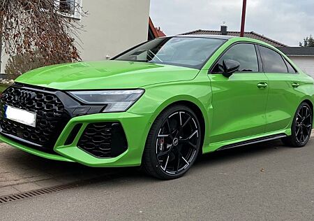 Audi RS3 -