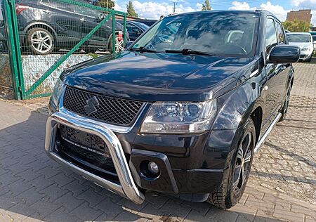 Suzuki Grand Vitara 2.0 4x4 Family Comfort